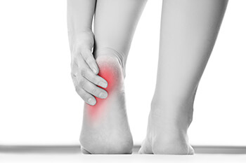 Heel pain treatment in the Miami-Dade County, FL: Miami (Hialeah, Miami Gardens, Miami Beach, Kendall, Doral, North Miami, Fontainebleau, Tamiami, Westchester, Coral Gables, Hialeah Gardens, Sweetwater, Gladeview) areas